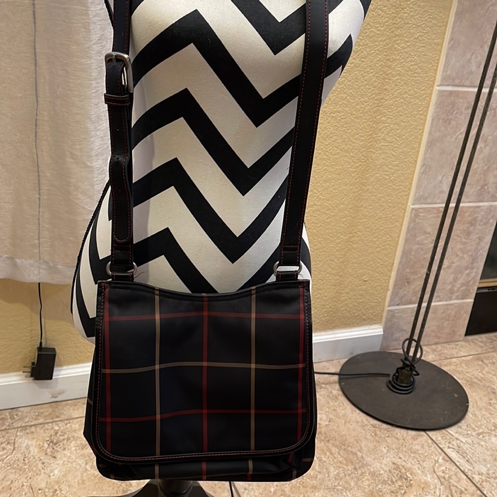 Liz Claiborne crossbody purse 👛